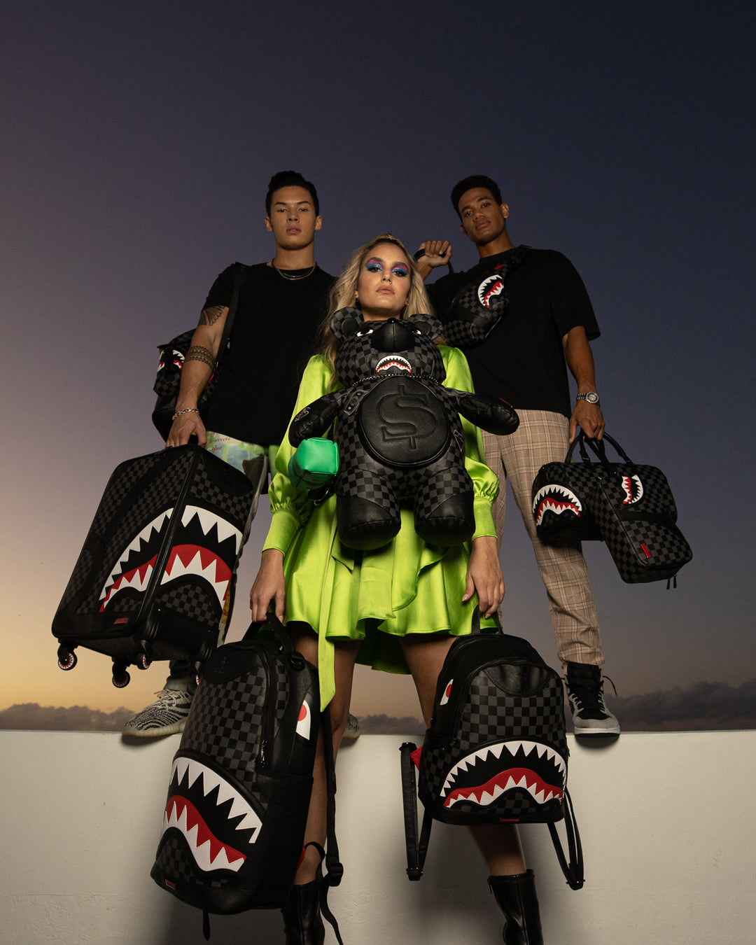 HENNY AIIR TO THE THRONE SAVAGE