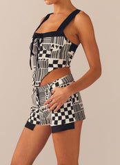 Play It Louder Shorts - Barcode